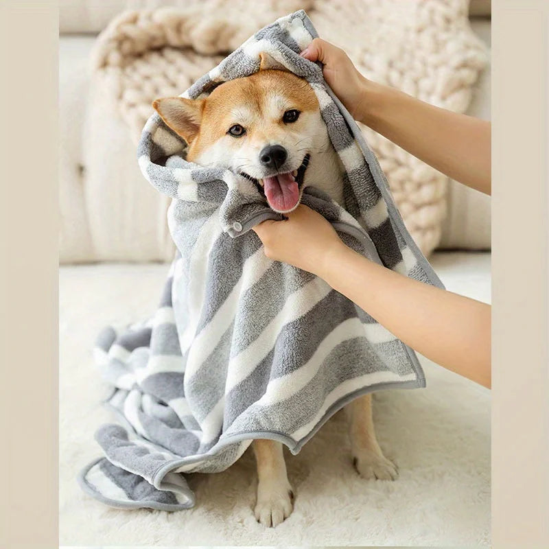 1Pc Large Pet Towel, Pet Bath Towel Drying Bath Towel, Water Absorbent Quick-Drying Dog Bathrobe