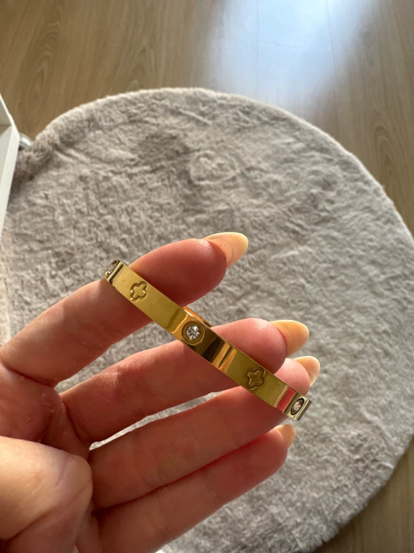 Velumo Lumière Bangle